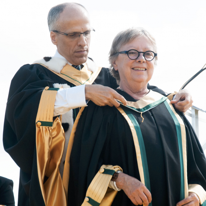 Lucie Lemonde | Docteure d’honneur en droit